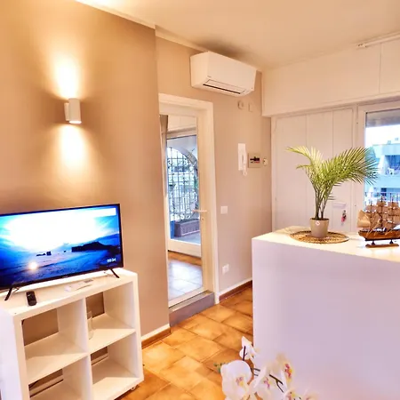 Great Lake View Penthouse Desenzano Apartment *