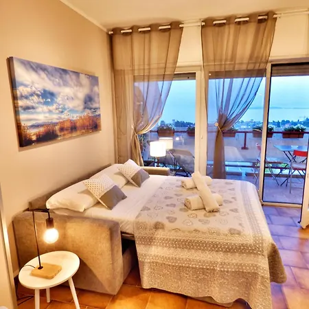 Great Lake View Penthouse Desenzano Desenzano del Garda